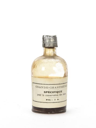 null LIQUEUR FIOLE PRÉPATION POUR LES DENTS N°2 VERS 1900 " spécifique pour la conservation...