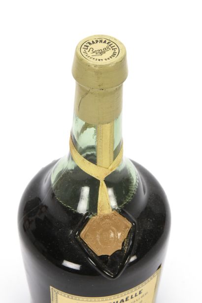 null 1 B LIQUEUR LA RAPHAËLLE "liqueur fabriquée par l'ancien Frère Raphaël du Couvent...