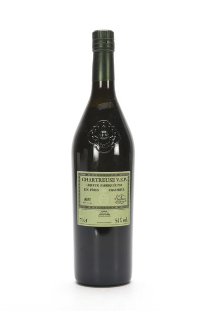 null 1 B CHARTREUSE VERTE V.E.P. Édition limitée 70 cl 54% (bouteille commémorative...