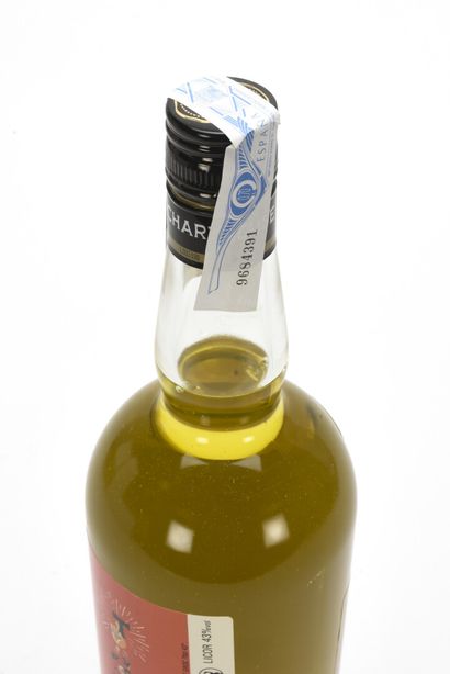 null 1 B CHARTREUSE JAUNE SANTA TECLA Edition limitée 70 cl 42% (pour les festivités...