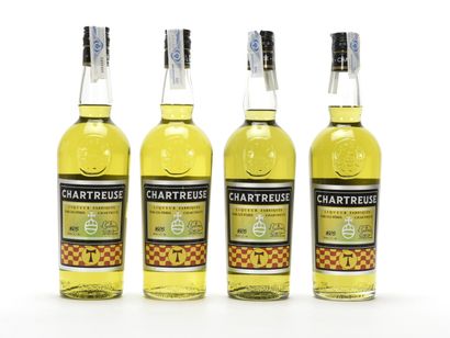 null 1 B CHARTREUSE LA TAU Édition limitée 70 cl 44% (mise 2017) (timbre fiscal espagnol)...