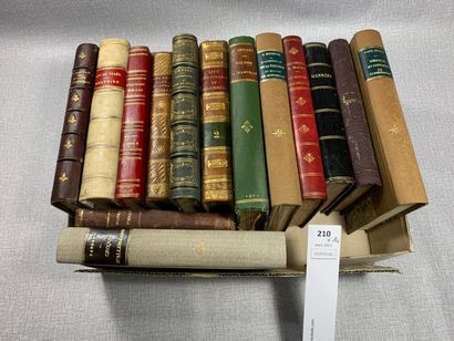 null Un ensemble de 14 volumes XIXe reliés, dont : Le monde des prisons par Moreau,...