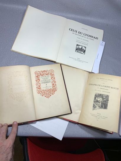 [Lyon]. Un ensemble de 3 volumes : Ceux du...