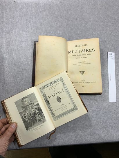 null Un ensemble de 2 ouvrages : mariage des militaires par J. François et Le Mariage...