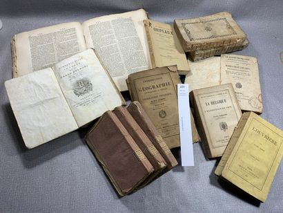null Un carton de livres brochés XVIIIe/XIXe, dont : 1 volume de l'Encyclopédie Diderot...