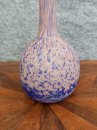 null DELATTE vase 

H : 63 cm