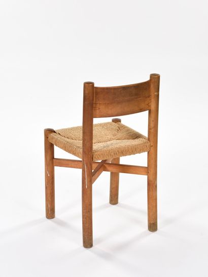 null Charlotte PERRIAND (1903-1999)

Suite de six chaises modèle Méribel à montants...