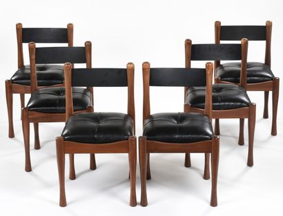 null Silvio COPPOLA (1920 - 1985)

Suite de six chaises modèle 620 à structure en...