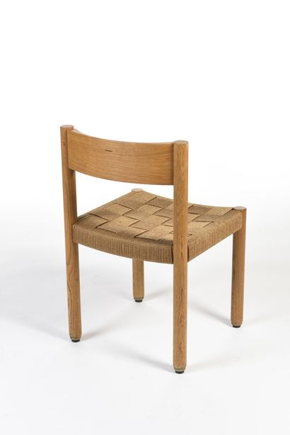 null ROBERT (NÉ EN 1931) & TRIX HAUSSMANN (1933-2020)



Suite de six chaises modèle...