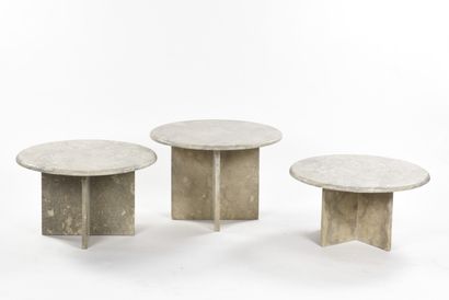 null TRAVAIL 1970

Suite de trois tables gigognes en marbre beige dit Burdur à piétement...