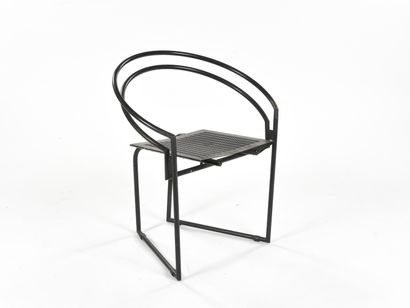 null Mario BOTTA (Né en 1943)

Suite de six chaises modèle Latonda 614 à structure...
