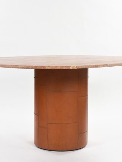 null Mario BELLINI (né en 1935)

Table à manger à fût central cylindrique gainé de...