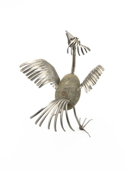 null George SAXER (XX-XXI ème)

Sculpture en métal et pierre représentant un oiseau...