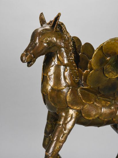 null Faust GOMEZ (XX-XXI ème)

Sculpture représentant une cheval ailé reposant sur...