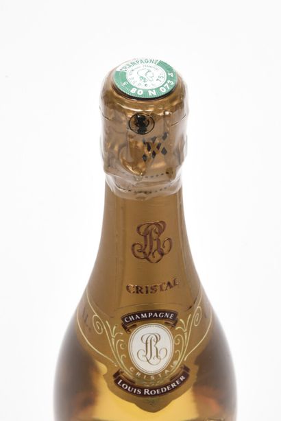 null 1 B CHAMPAGNE CRISTAL (Coffret abimé) Louis Roederer 2000