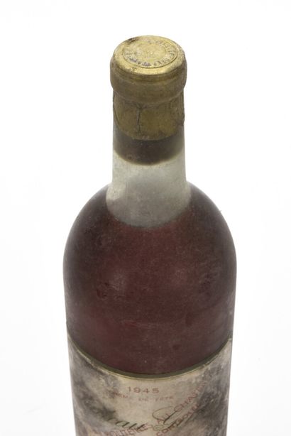 null 1 B CHATEAU GILETTE CRÈME DE TÊTE (T.L.B; e.t.h; c.s.) Sauternes 1945