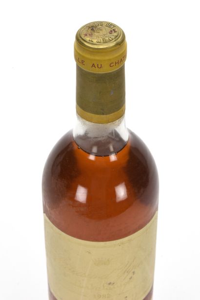 null 1 B CHÂTEAU D'YQUEM (T.L.B; e.t.h. légères; c.s.) C1 Supérieur Sauternes 19...