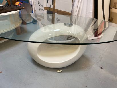 null Table basse plateau en verre

H : 39 cm

119 x 70 cm