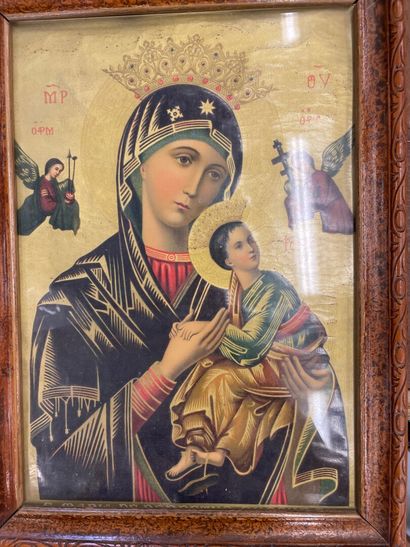 null Pièce encadrée Vierge noire cadre en bois sculpté

,32 x 22 cm