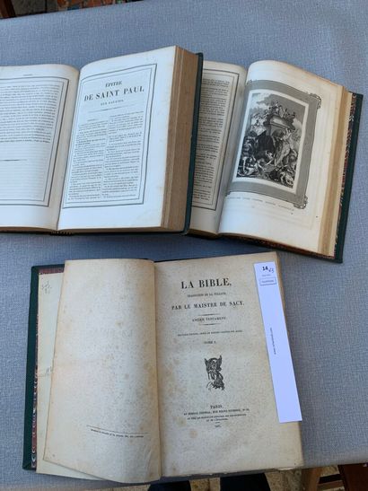 null La Bible traduite par le maître de Sacy. 3 volumes in-4 reliés cuir, ornée de...