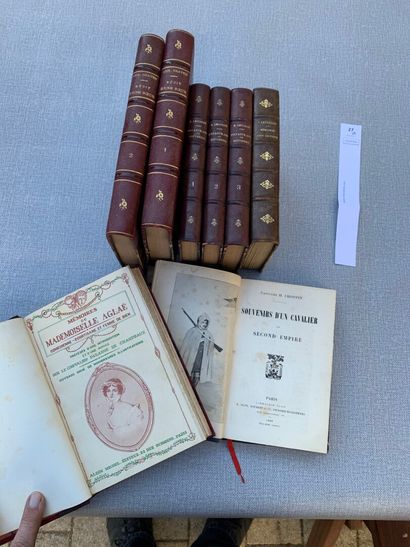 null [Mémoires XIXe]. Ensemble de 5 ouvrages en 8 volumes in-8 ou in-12 reliés cuir :...