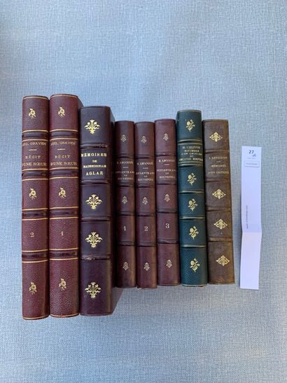 null [Mémoires XIXe]. Ensemble de 5 ouvrages en 8 volumes in-8 ou in-12 reliés cuir :...