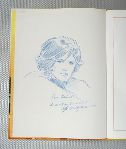 null WAYNE SHELTON 8 albums.



Tomes 1 à 8.



3 dessins dédicaces sur les tomes...