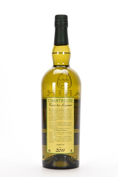 null 1 B CHARTREUSE JAUNE LA REINE DES LIQUEURS Édition limitée 70 cl 43% (étui)...