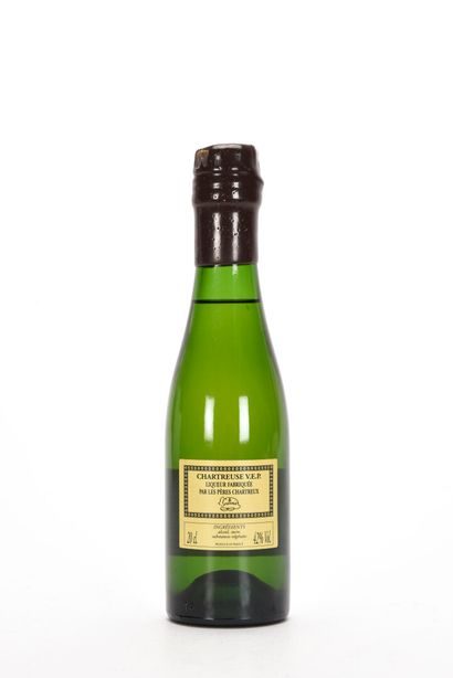 null 1 20 Cl CHARTREUSE JAUNE V.E.P 20 cl 42% Pères Chartreux NM