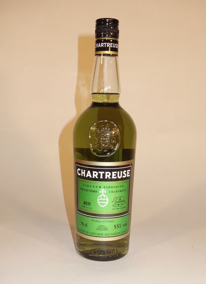 null 1 B CHARTREUSE VERTE VOIRON 70 cl 55% (Coffret avec 2 verres dégustation) (mise...