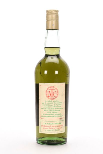 null 1 B CHARTREUSE VERTE VOIRON PÉRIODE 1966-1982 70 cl 55% (e.a.) Pères Chartreux...