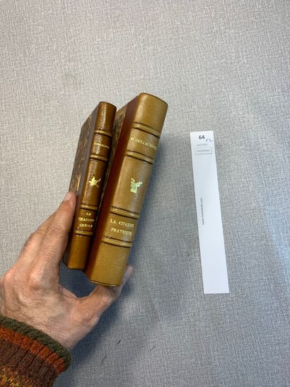 null [Chasse]. Un ensemble de 2 volumes : Le chasseur créole par Nialuop, Paris,...