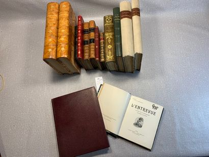 null Un ensemble de 14 volumes reliés XIXe/XXe, dont : Le nouveau Robinson, Daudet,...