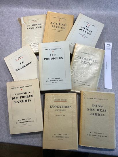 null [Editions originales numérotées]. Un ensemble de 9 volumes publiés par la librairie...