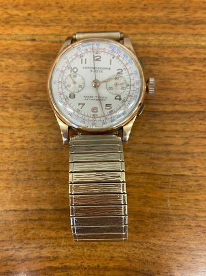 null Chronographe suisse, boitier en or 750/°°°, bracelet en métal