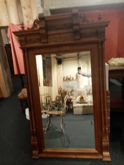 null Important miroir biseauté en bois sculpté 

170 x 96 cm
