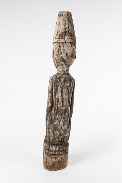 null Statuette en bois (art africain ?) 

H. 87 cm