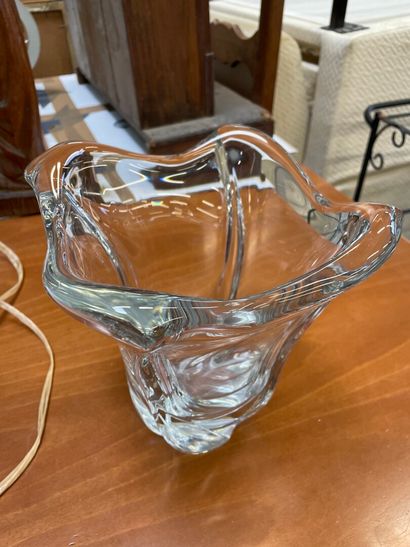 null Daum

Vase en cristal 

H : 22 cm