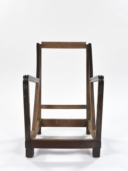 null TRAVAIL ART DECO

Paire de fauteuils moulurés en bois massif.

Sans garniture



H:...