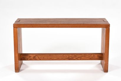 null MAISON REGAIN, In the spirit of the 

U-shaped bench in solid pine slats with...