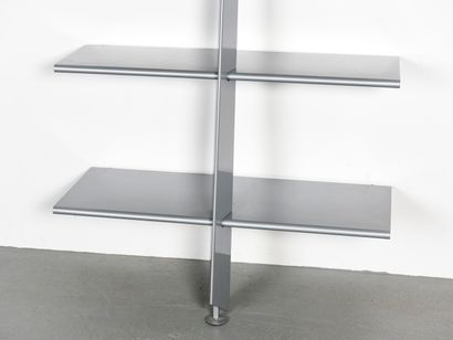null Philippe STARCK (Born in 1949) 

Pair of shelves model Mac Gee in grey lacquered...