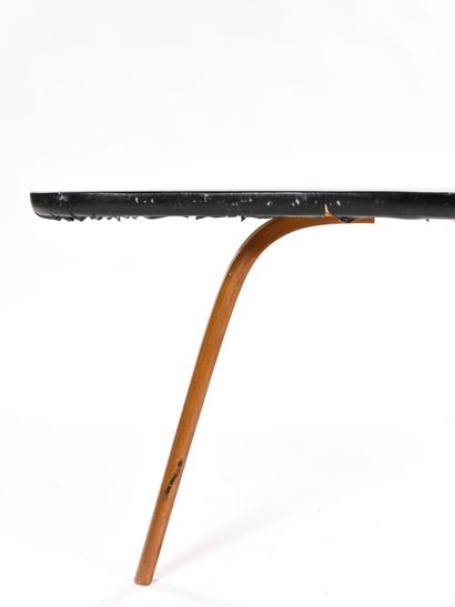 null Hugues STEINER (20th century)

Coffee table from the Bow Wow series with a tripod...