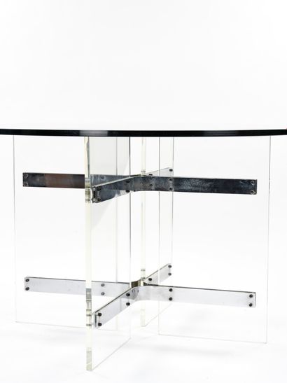 null Alessandro ALBRIZZI (1934-1994) 

Dining table with circular top in transparent...