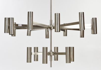 null WORK 1970

Two-storey aluminium suspension with eighteen cylindrical lights...