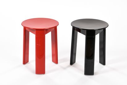 null Olaf VON BOHR (Born in 1927)



Suite of four stools in cream, black and red...