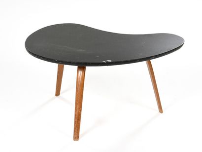 null Hugues STEINER (20th century)

Coffee table from the Bow Wow series with a tripod...