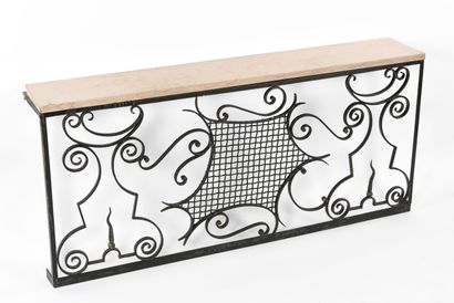 null WORK OF 1940

A console radiator cover with a front decorated with wrought iron...