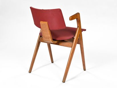 null Robin (1915-2010) & Lucienne (1917- 2010) DAY



Pair of Hillestak chairs with...