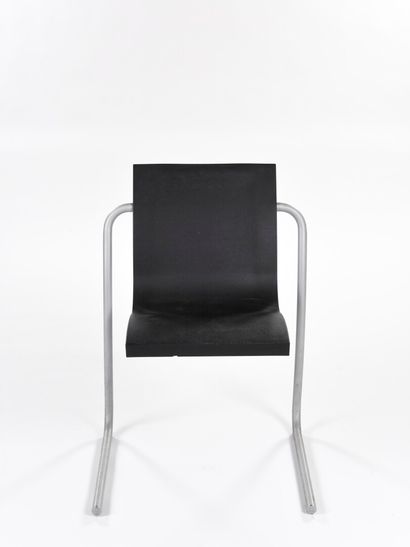 null Ross LOVEGROVE (born 1958)

Suite of 4 stacking chairs model Magic Chair with...