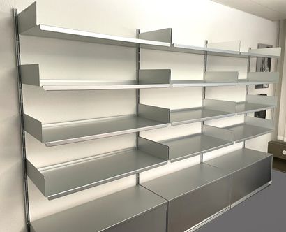 null Dieter RAMS (Born in 1932)

Modular wall bookcase model 606 with twelve shelves...